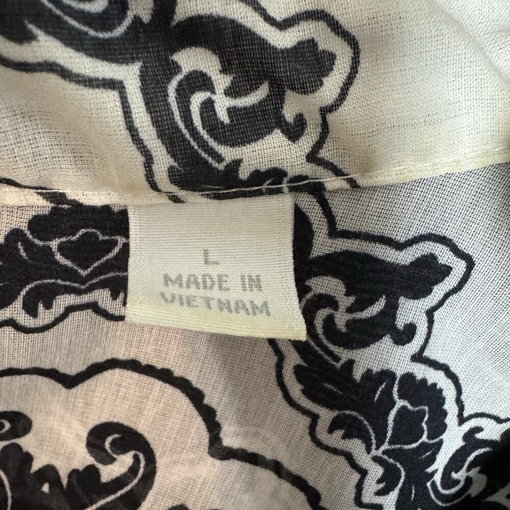 New York & Company Black And White Sheer Blouse, Ruffles, 100% Polyester, Large - Picture 9 of 10